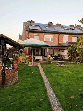 Foto - Einfamilienhaus Reiheneckhaus - 280.000,00 EUR Kaufpreis,