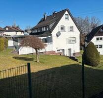 Haus mit Einliegerwohnung - 388.000,00&nbsp;EUR Kaufpreis, ca.&nbsp; 200,00&nbsp;m&sup2; in Freudenberg (PLZ: 57258)