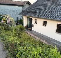 Anliegerwohnung mit Terrasse - 500,00 EUR Kaltmiete, in Bergneustadt (PLZ: 51702)