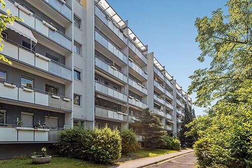 Foto - 2-Zimmerwohnung im 1.OG mit Balkon, Aufzug, Bad mit Dusche!