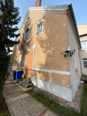 Foto - Einfamilienhaus mit Gewerbeeinheit