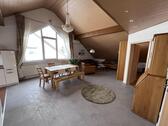 Foto - Schöne, klimatisierte und möblierte Dachgeschosswohnung zur Miete
