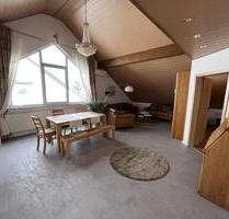 Schöne, klimatisierte und möblierte Dachgeschosswohnung zur Miete - Reilingen
