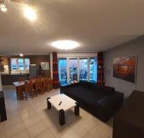 Wunderschöne Vollmöblierte Wohnung mit Loggia in Karlsruhe