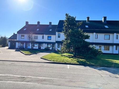 Foto - Reihenhaus in bevorzugter Lage - 235.000,00 EUR Kaufpreis,