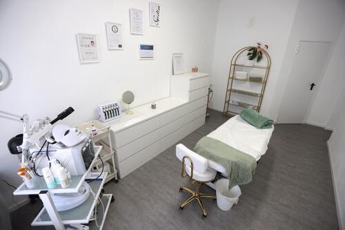 Foto - Kleinen Laden mieten für Kosmetikstudio