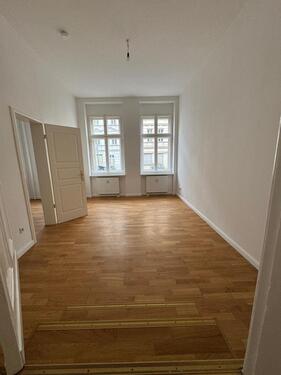 Foto - Modernisierte 2-Zimmer-Altbauwohnung mit EBK, unbefristet & per sofort in Berlin-Wedding!