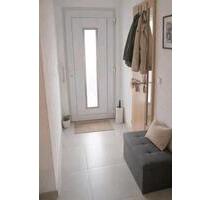 Reihenmittelhaus mit Garten, Garage in Essen Gerschede