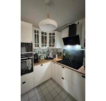 Helle 3-Zimmer-Wohnung mit Balkon und Wintergarten - Leipzig Nord