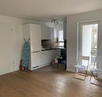 2-Zimmerwohnung in Obermenzing mit EBK und TG-Stellplatz - München Pasing-Obermenzing