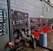 KFZ Werkstatt Heute am Samstag Besichtigung 100 qm 2 Hebebühnen - Berlin Reinickendorf