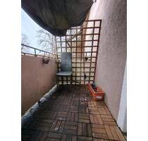 2 Zimmerwohnung mit Balkon - 1.050,00&nbsp;EUR Kaltmiete, ca.&nbsp; 50,00&nbsp;m&sup2; in Frankfurt am Main (PLZ: 65931) Sindlingen