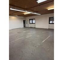 Biete Büro und Hallenfläche mit 260qm teilbar - Koblenz Lay