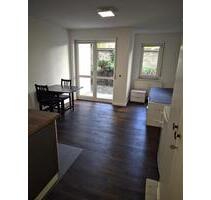Frisch renovierte 1 Zimmer EG Wohnung mit Garage - Pforzheim Eutingen