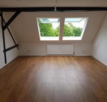 Großzügig geschnittene 2-Zi-Wohnung gegenüber der Tonberghalle - Molfsee