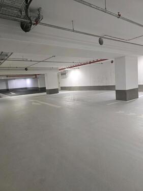 Foto - Garage Parkplatz - 150,00 EUR Miete,
