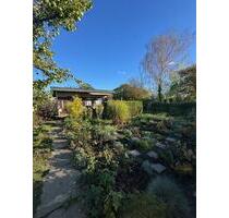 Sonnige Kleingartenparzelle 340 m² mit massiver Laube in Mötzlich - Halle (Saale) Frohe Zukunft