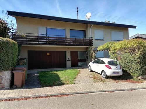 Foto - Einfamilienhaus mit Einliegerwohnung