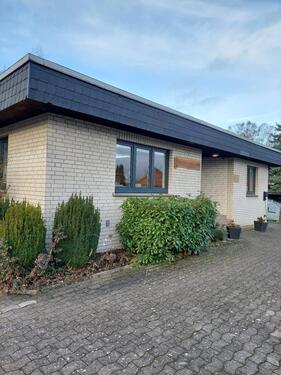 Foto - BürogebäudeWohnhaus zu verkaufen