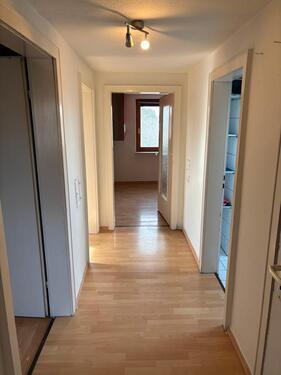 Foto - Loham 2 Zimmer Mansarde Altbau - 500,00 EUR Kaltmiete,