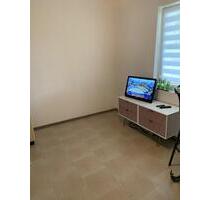 Kleiner Beauty-Arbeitsplatz für Nägel, Füßpflege in Wolmirsleben - Egeln