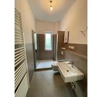 *hochwertig saniert*2-Zimmer + Mansarde*Balkon*Tageslichtbad* - Essen Stadtbezirk III