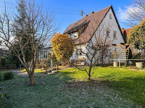 Foto - Einfamilienhaus mit großem Garten in ruhiger Lage – Adelsried