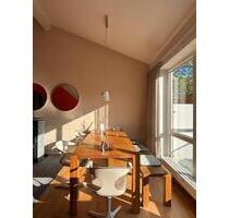 Galerie-Wohnung über 2 Etagen | 120 m² | 3 Balkone | Garage - Wolfratshausen