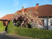 Foto - 9.5 Zimmer Mehrfamilienhaus, Wohnhaus in Großerlach