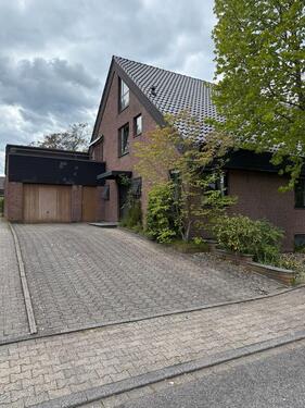 Foto - Wohnung zur Vermietung - 1.200,00&nbsp;EUR Kaltmiete, ca.&nbsp; 160,00&nbsp;m&sup2;