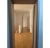 Befristet bis 01.06.2027: Maisonette-Wohnung mit Garten in Aubing - München Aubing-Lochhausen-Langwied