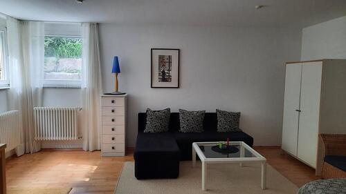 Foto - helle Einliegerwohnung in Wolfschlugen an Pendler zu vermieten