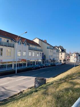 Foto - Attraktive 5-Zi-Whg. mit großer Terrasse in zentraler Lage !