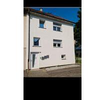Neu Renovierte 2 Zimmer Dachgeschosswohnung in ruhiger Lage. - Deggingen