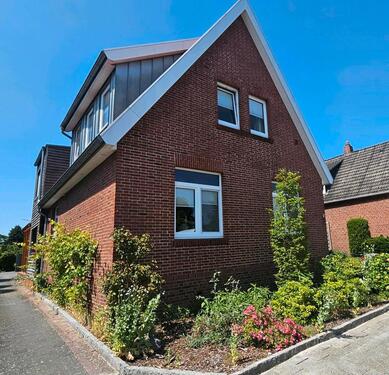 Foto - Haus mit 2 Wohnungen Leer (Ostfriesland) - Exposé bitte anfordern