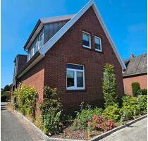 Haus mit 2 Wohnungen Leer (Ostfriesland) - Exposé bitte anfordern