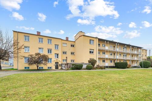 Foto - Renovierte freie Wohnung in zentraler Lage FN