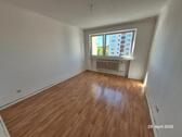 Foto - 3-Zimmer-Wohnung mit Balkon und Aufzug in Hanau – ab sofort verfü