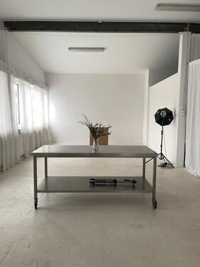 Foto - Helles Tageslicht Studio für Kreative Projekte