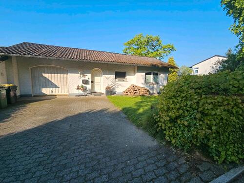 Foto - Charmantes Haus in idyllischer Dorflage mit großem Grundstück