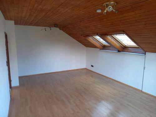 Foto - Dachgeschoßwohnung in Moers zur Miete