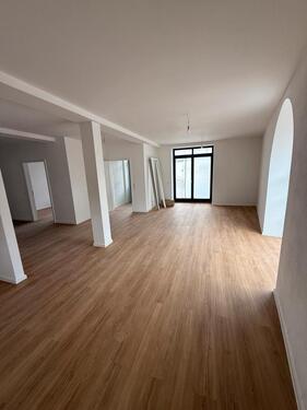 Foto - Erstbezug! 91qm 2ZKB Wohnung Terrasse barrierefrei in SB