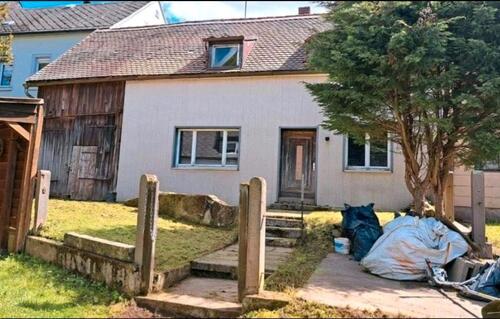 Foto - Haus im Arzberg,Bayern - 21.000,00&nbsp;EUR Kaufpreis, ca.&nbsp; 120,00&nbsp;m&sup2;