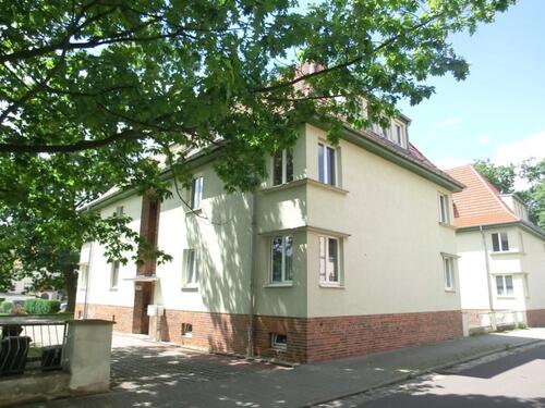 Foto - Großzügige 2-Zimmer-Wohnung in ruhiger Stadtlage