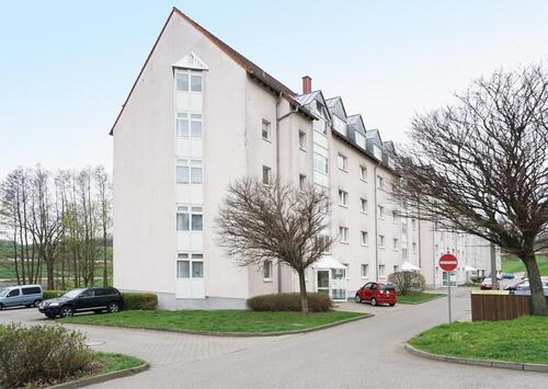 Foto - +++ Attraktive 3 Raum-Wohnung in ruhiger Lage mit Balkon und Stellplatz +++