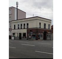 Attraktives Mehrfamilien-Reiheneckhaus mit Gewerbefläche - Wilhelmshaven