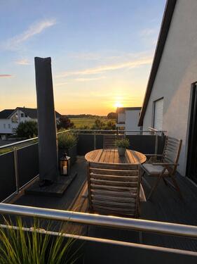 Foto - 3-Zimmer-Eigentumswohnung mit großem Balkon, Garten und Feldblick