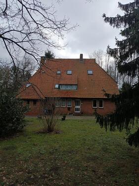 Foto - Großes Haus in ruhiger Lage am See.