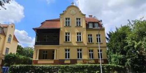 Foto - Erstbezug nach Grundsanierung 2 Balkone 4 Zimmer Stuckdecken