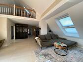 Foto - Dachgeschosswohnung mit Dachterrasse, offener Galerie und Aufzug